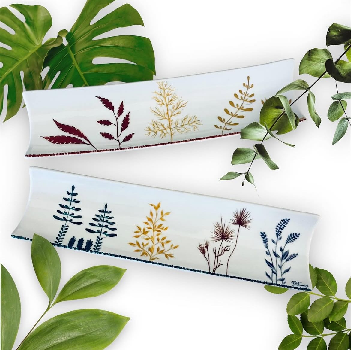 Nouveau au showroom ! Ces œuvres d’art sur porcelaine @patams.porcelaine feront une belle idée cadeau ! 

New to the showroom! These works of art on porcelain @patams.porcelaine will make a great gift idea!

#porcelain #porcelainlovers #parisianartist #ideecadeaunoel #rdvdesigners #saintgermaindesprés